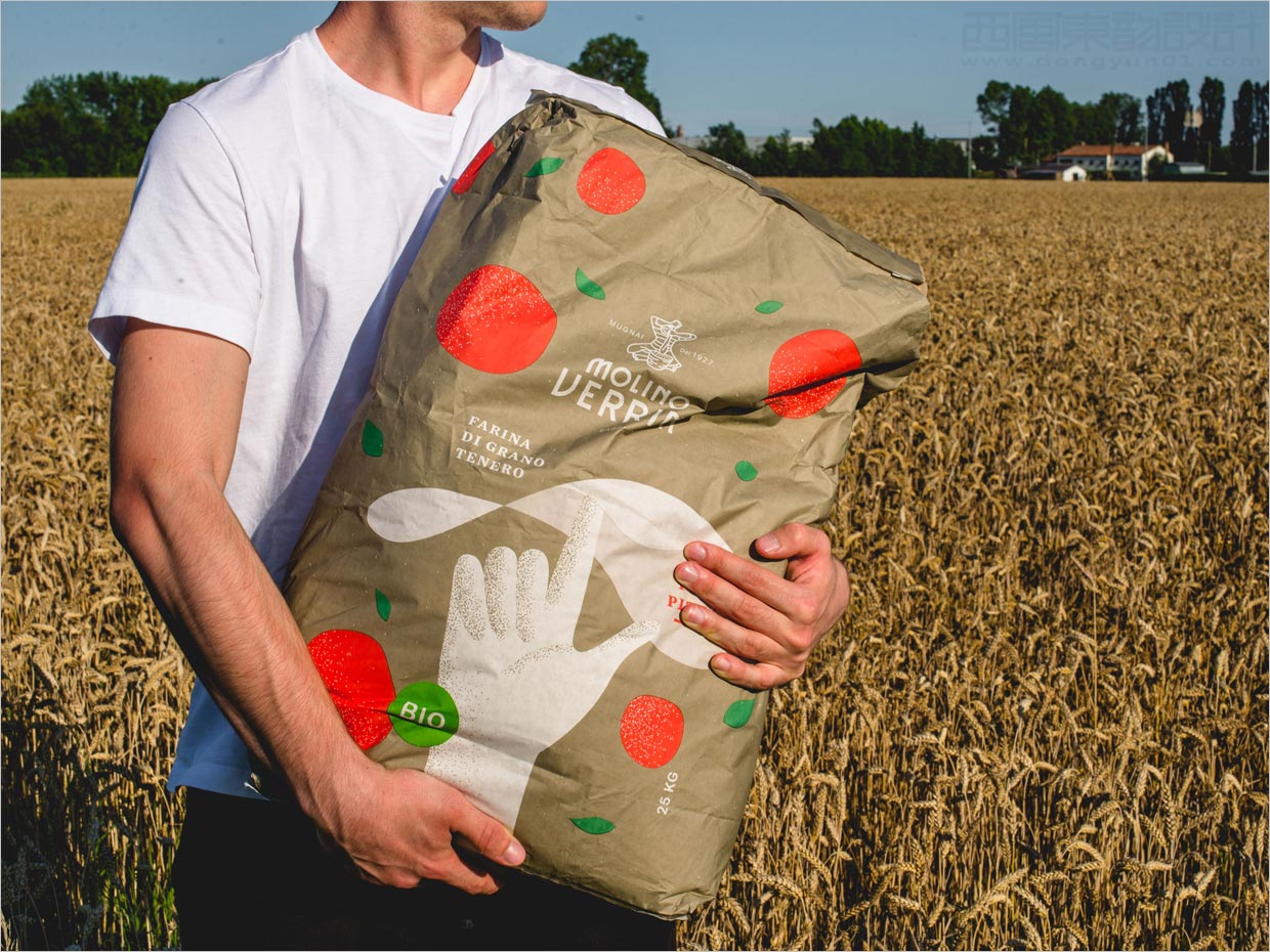 自然而又現(xiàn)代的意大利Molino Verrini有機面粉包裝設計之實物照片