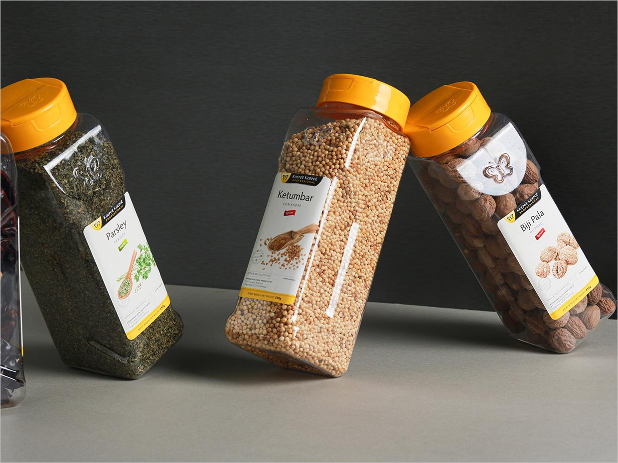 印度尼西亞Koepoe Koepoe調(diào)味料瓶簽包裝設(shè)計之實物照片